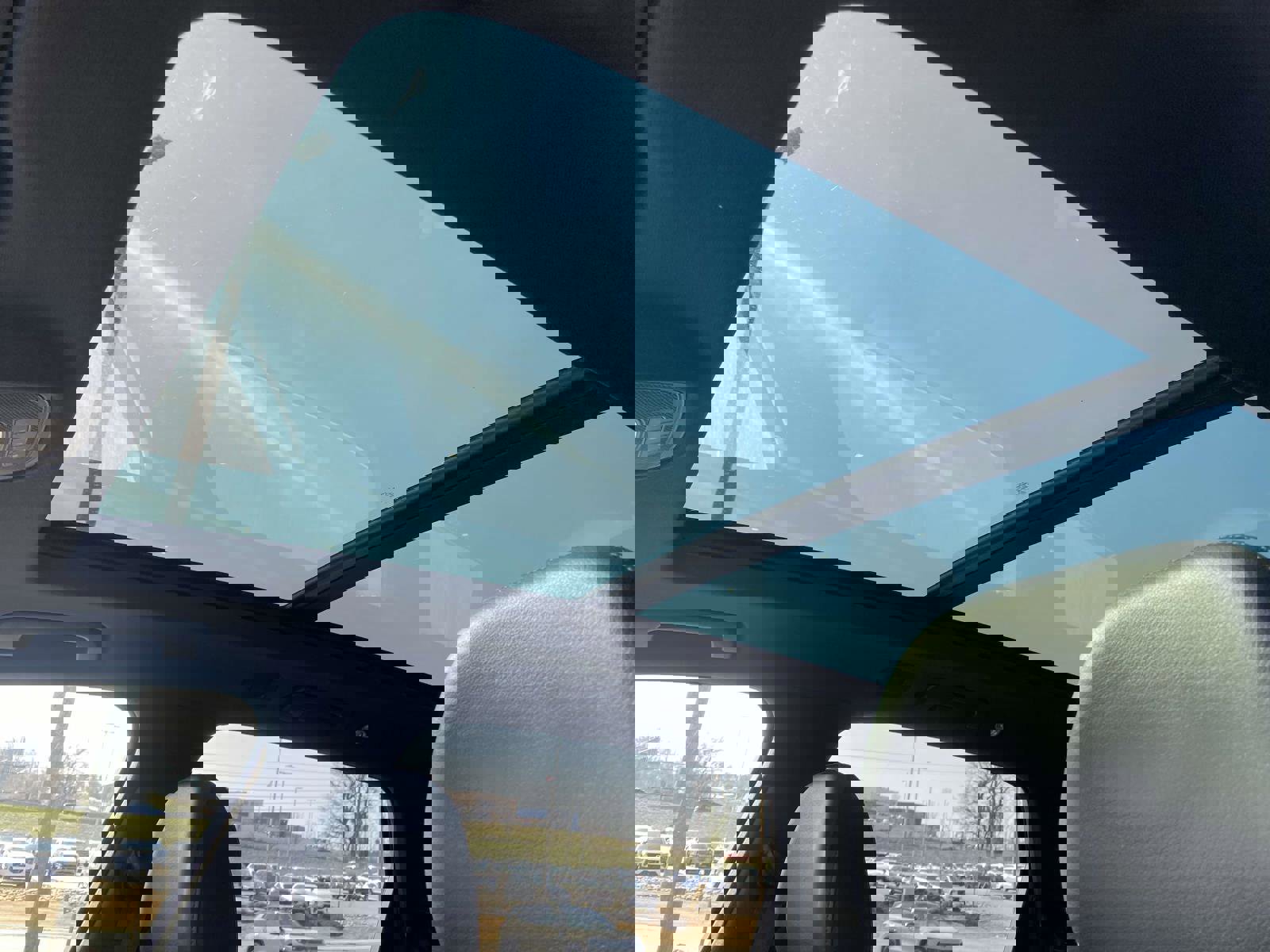 Used 2017 Audi Q7 3.0T Premium w/ Towing Package image 18