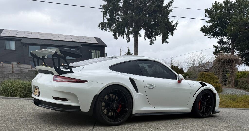 Used 2016 Porsche 911 GT3 RS image 11