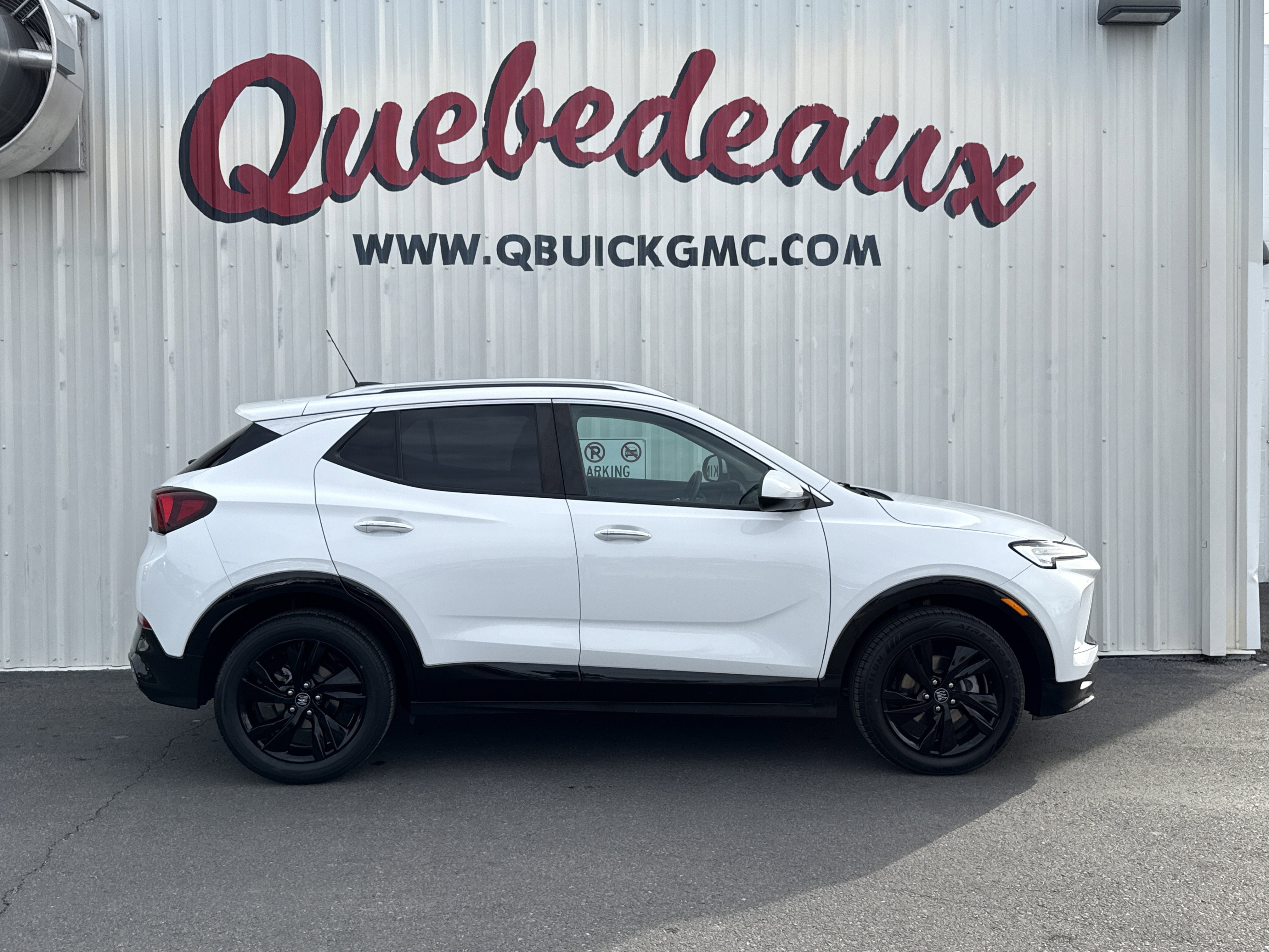 Used 2024 Buick Encore GX Sport Touring image 35