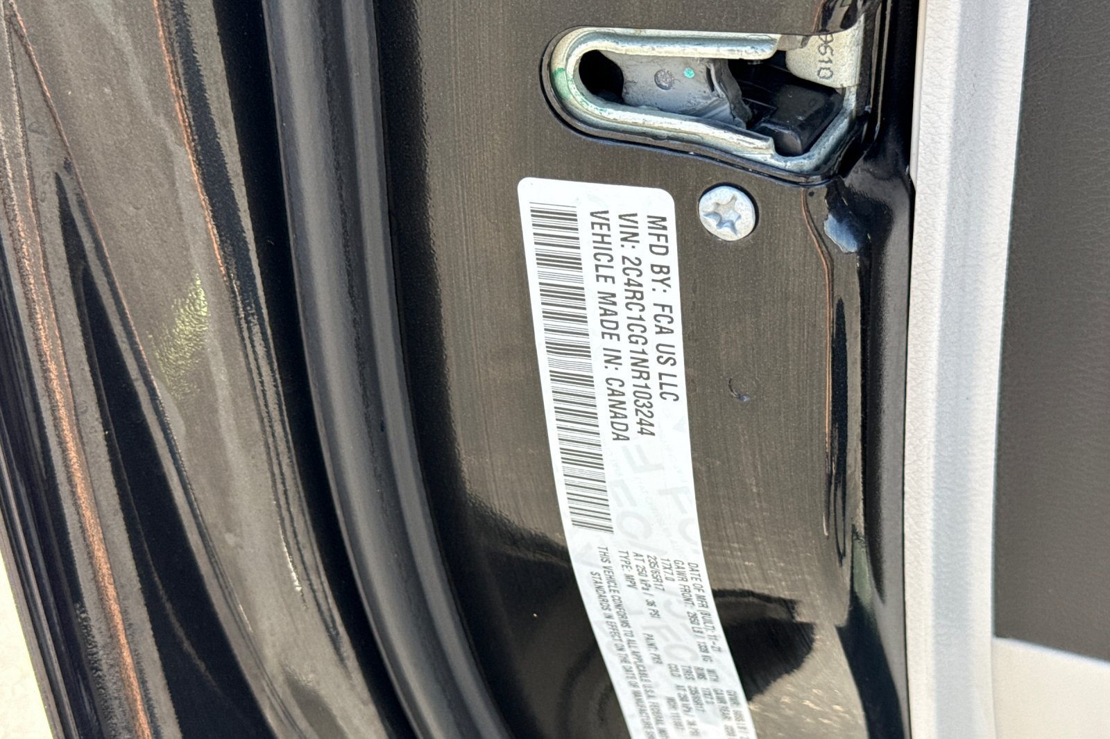 Certified 2022 Chrysler Voyager LX FWD image 31