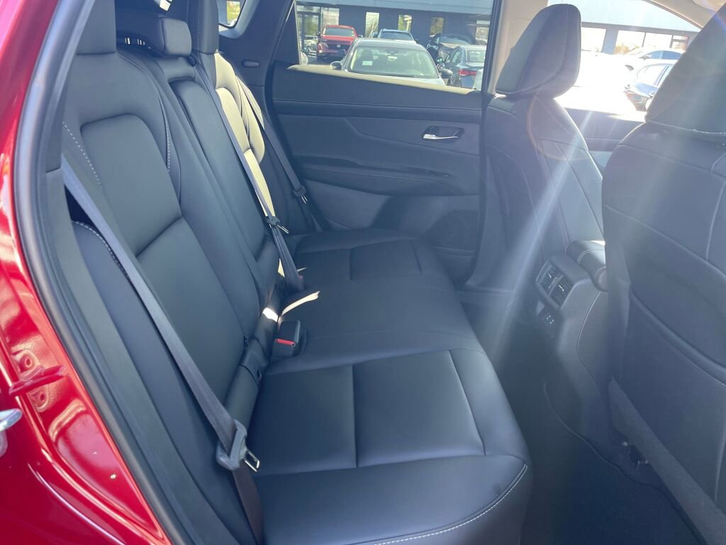 New 2026 Nissan Murano SL image 14