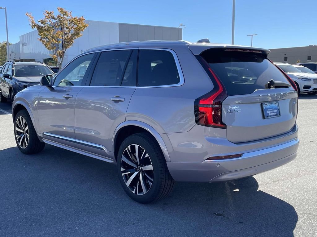 New 2026 Volvo XC90 B5 Core image 27