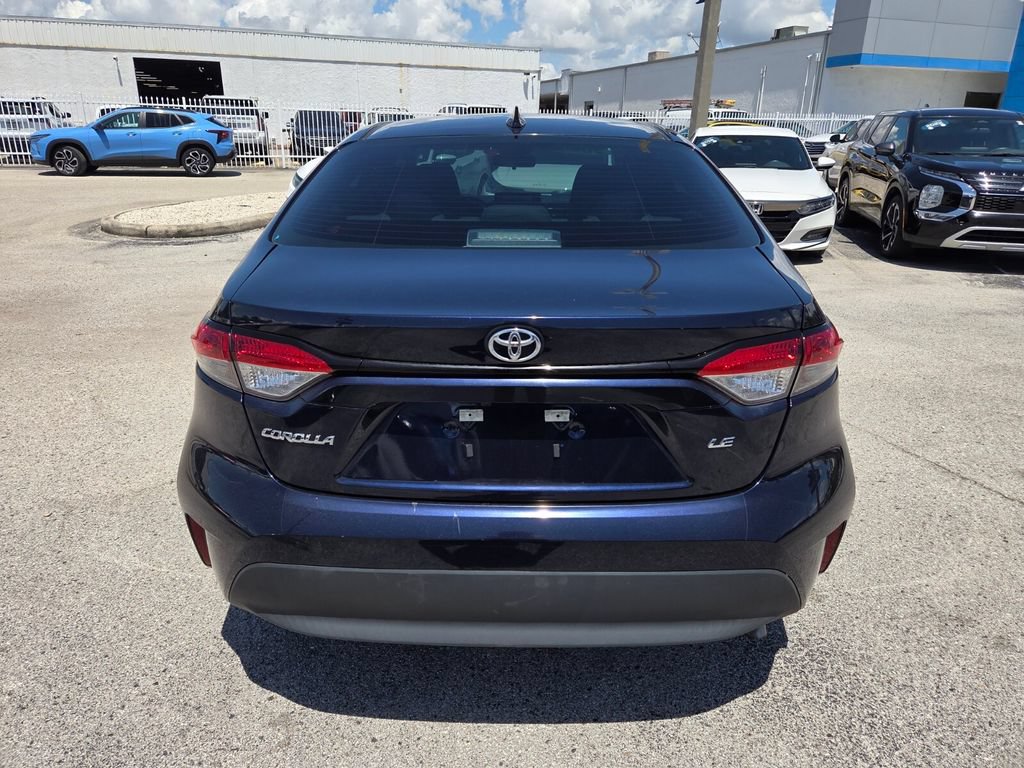 Used 2023 Toyota Corolla LE FWD image 11