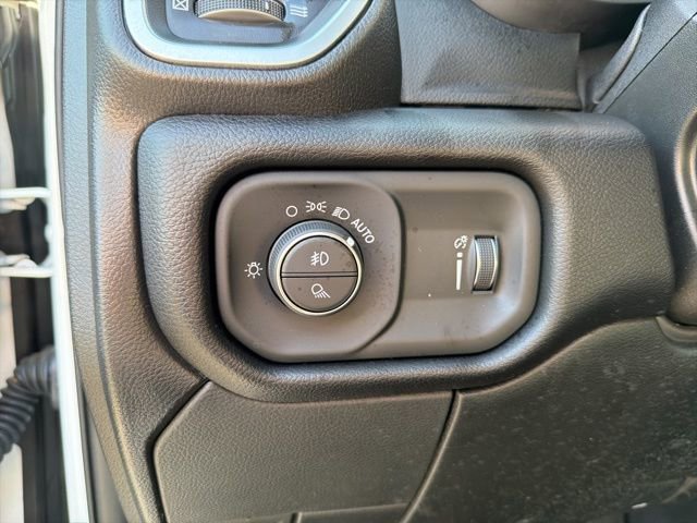 Used 2024 RAM 2500 Big Horn AWD/4WD image 13