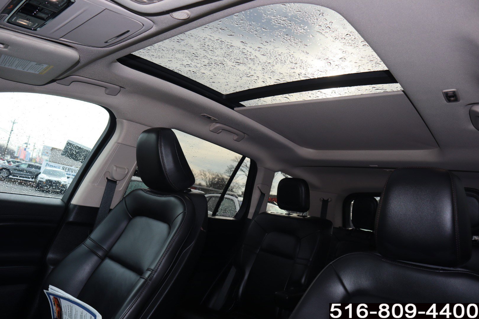 Used 2022 Lincoln Aviator AWD w/ Premium Package image 18