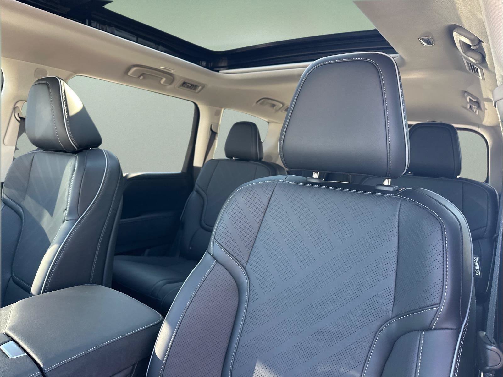 New 2026 INFINITI QX80 Luxe w/ Cargo Package RWD image 23