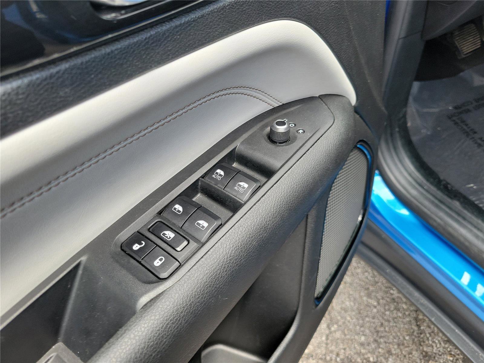 Used 2024 Jeep Compass Limited AWD/4WD image 20