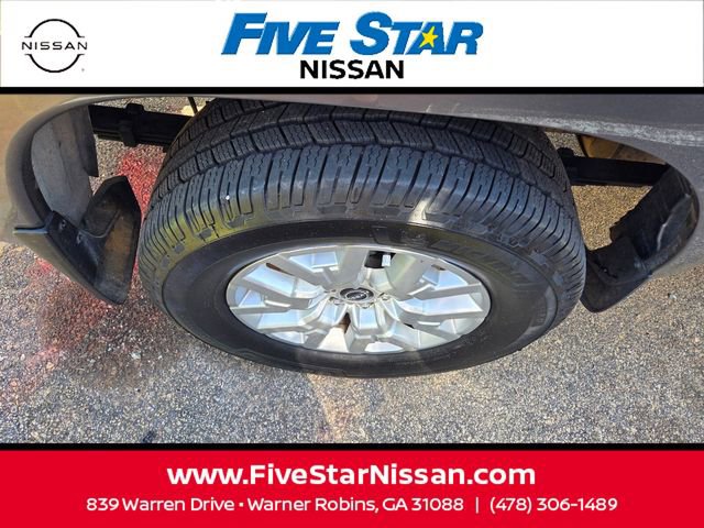Used 2024 Nissan Frontier SV w/ SV Convenience Package image 11