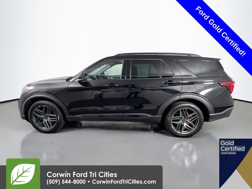 Certified 2025 Ford Explorer ST-Line w/ ST-Line Street Pack image 6