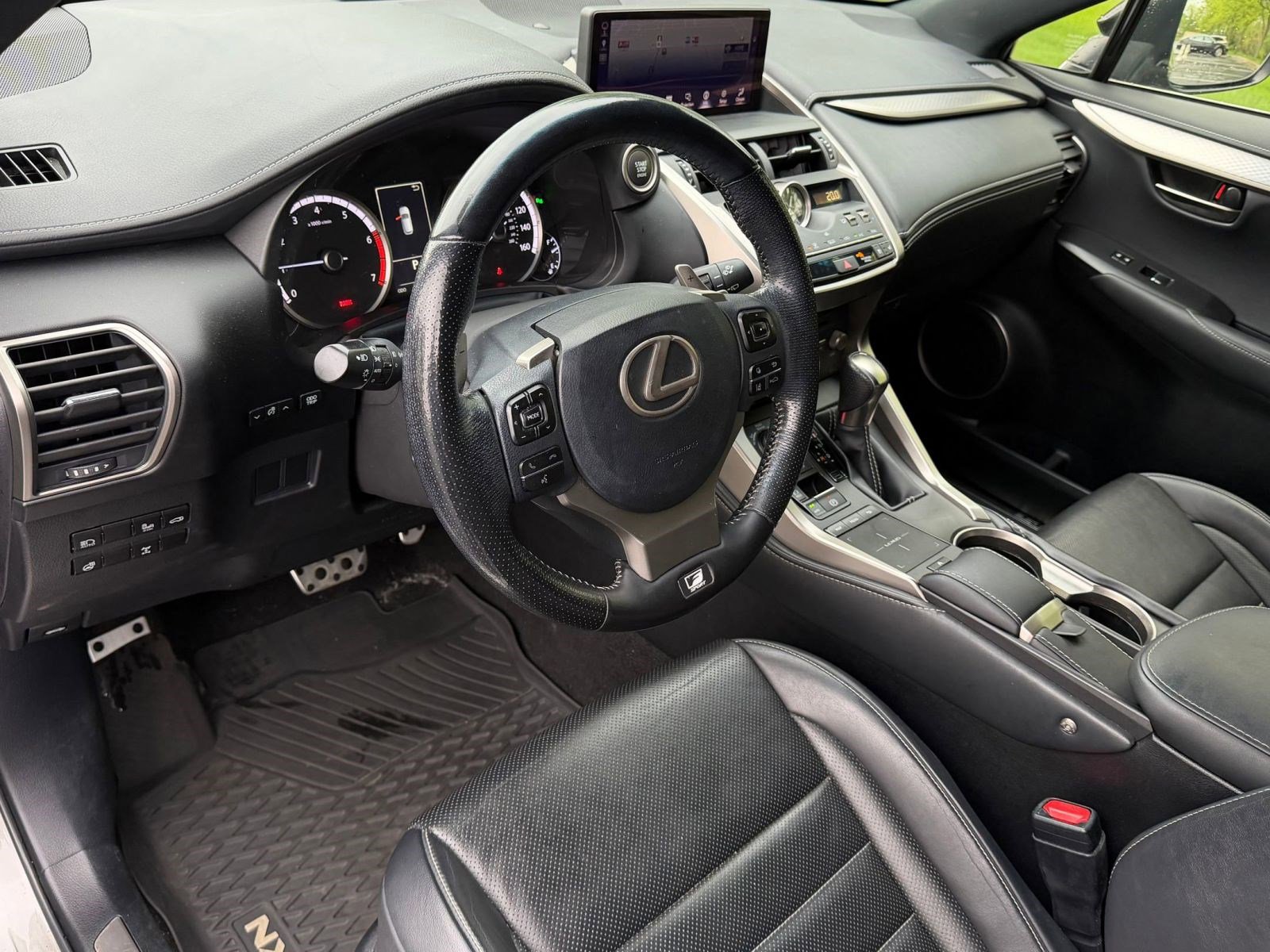 Used 2019 Lexus NX 300 AWD image 4