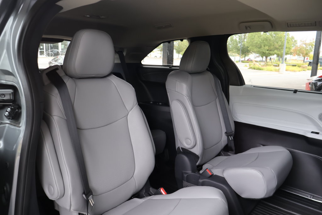 New 2026 Toyota Sienna XLE AWD/4WD image 50
