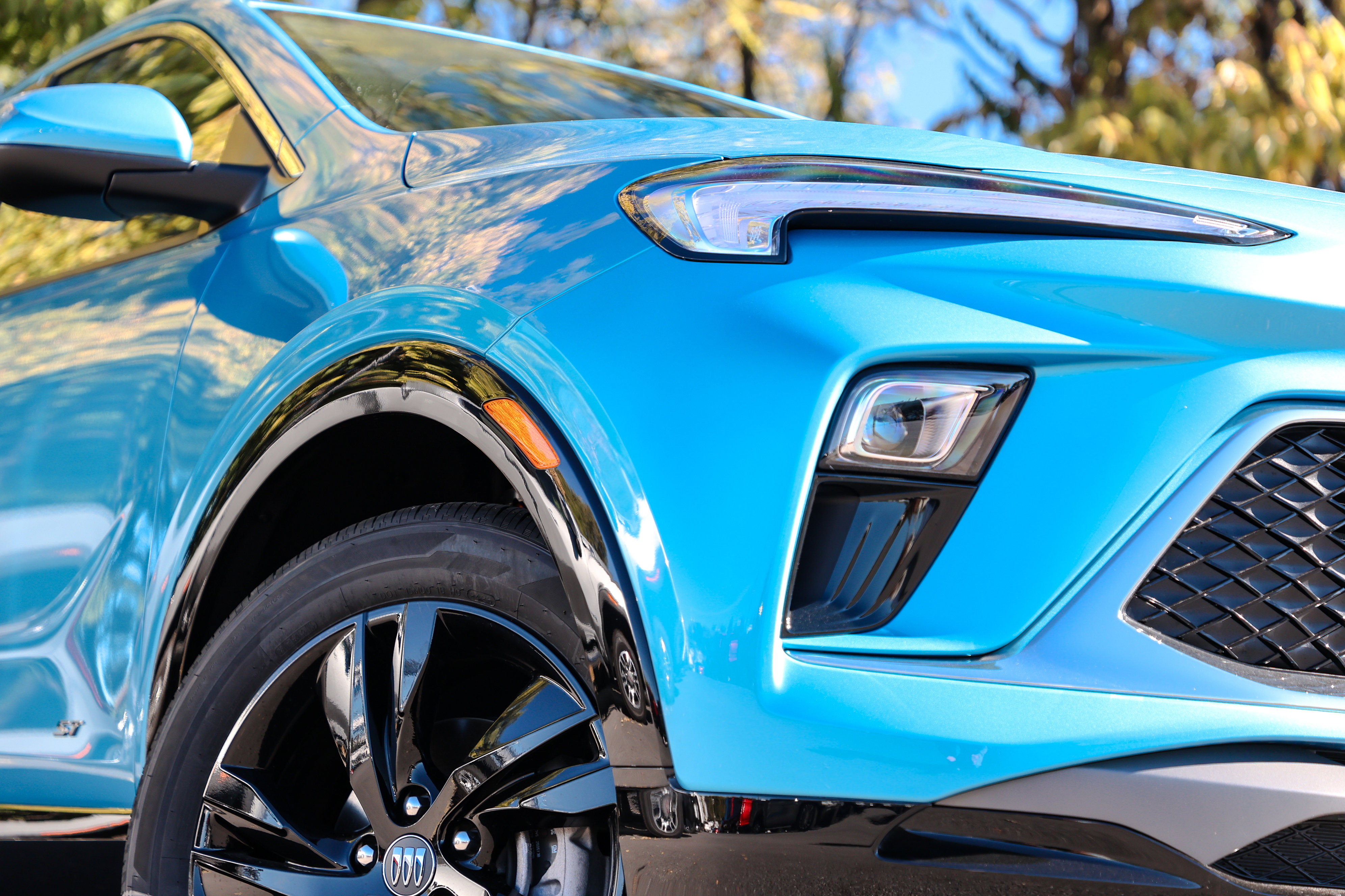 New 2026 Buick Encore GX Sport Touring w/ Comfort Package image 3