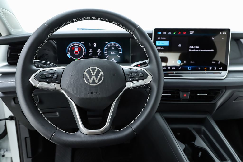 New 2026 Volkswagen Tiguan SE image 58