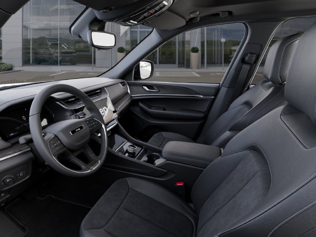 New 2026 Jeep Grand Cherokee Altitude AWD/4WD image 22
