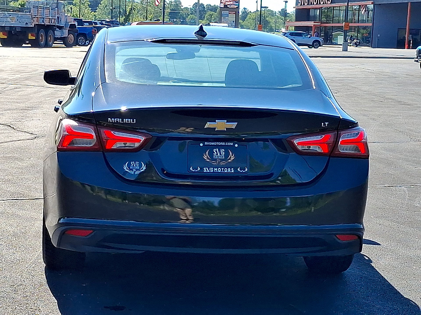Used 2021 Chevrolet Malibu LT FWD image 23