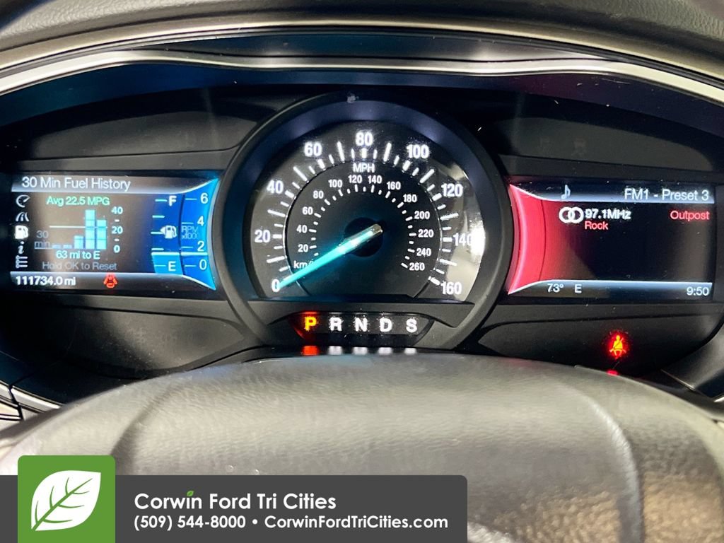 Used 2014 Ford Fusion SE FWD image 2