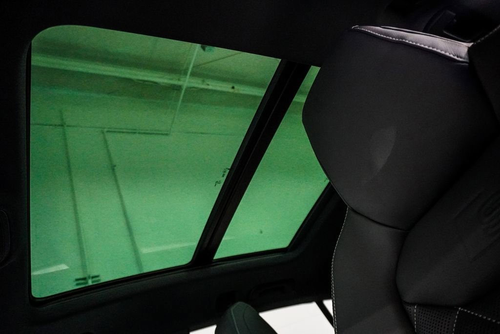 Used 2023 Audi SQ8 Premium Plus image 8