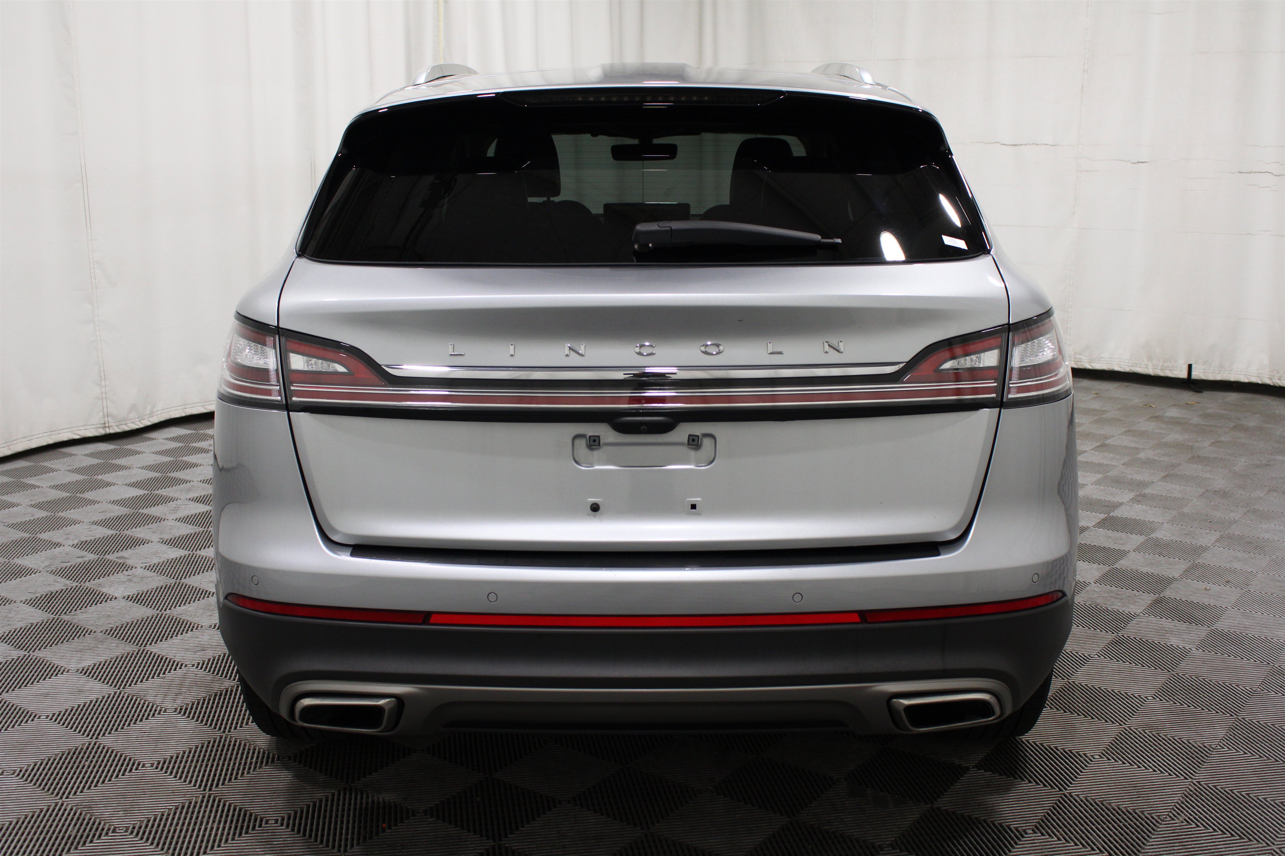 Used 2023 Lincoln Nautilus Reserve w/ Equipment Group 201A AWD/4WD image 32