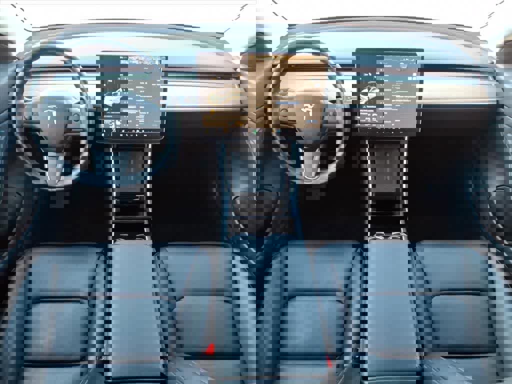 Used 2019 Tesla Model 3 Long Range image 12