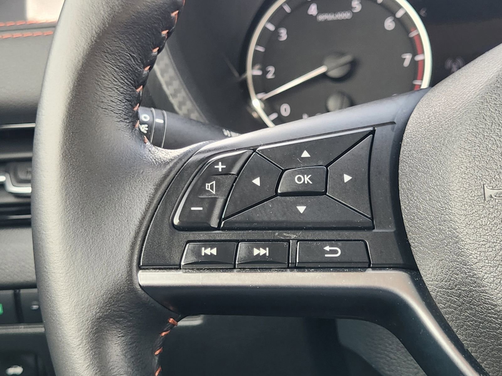 Used 2024 Nissan Sentra SR image 29