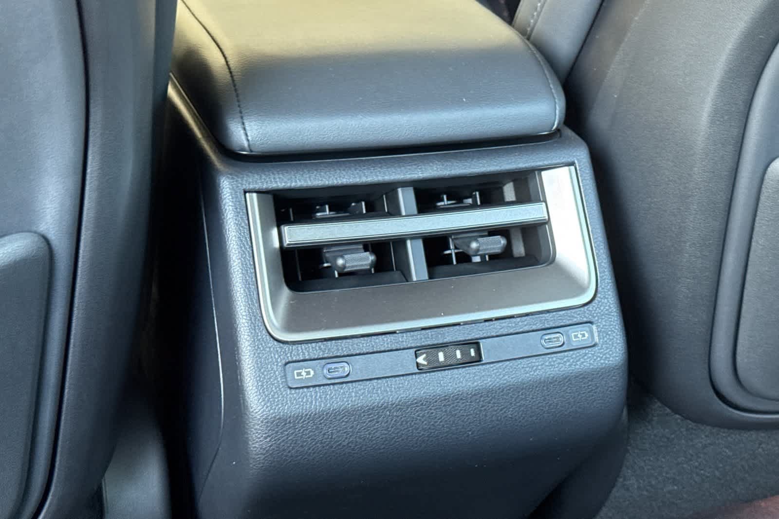 New 2026 Lexus ES 350e FWD image 14