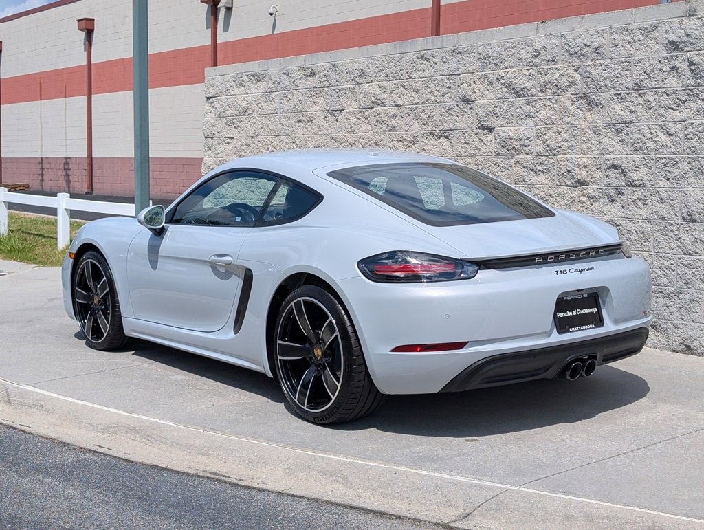 New 2025 Porsche 718 Cayman image 3