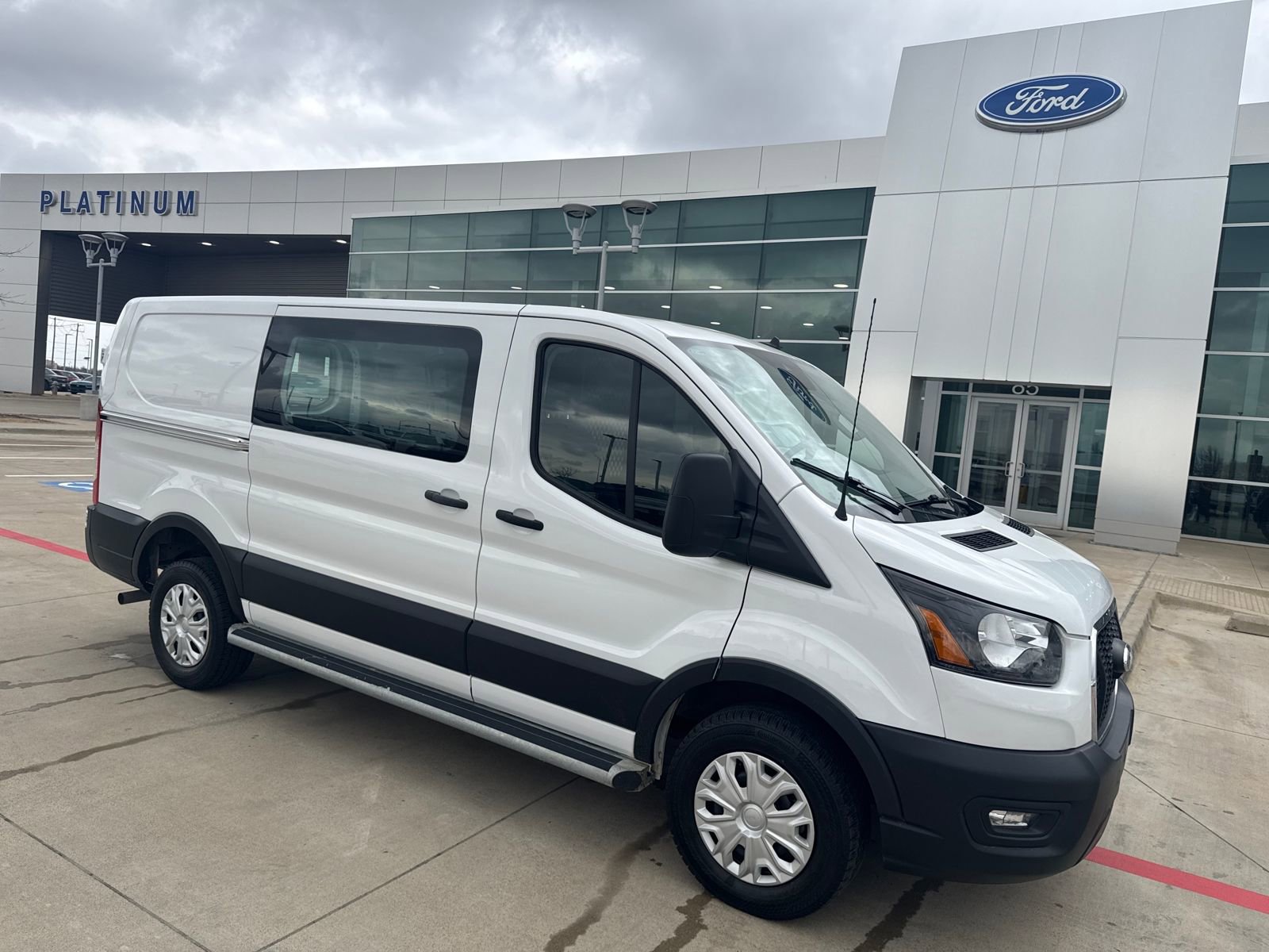 Used 2024 Ford Transit 250 Low Roof w/ Exterior Upgrade Package image 7