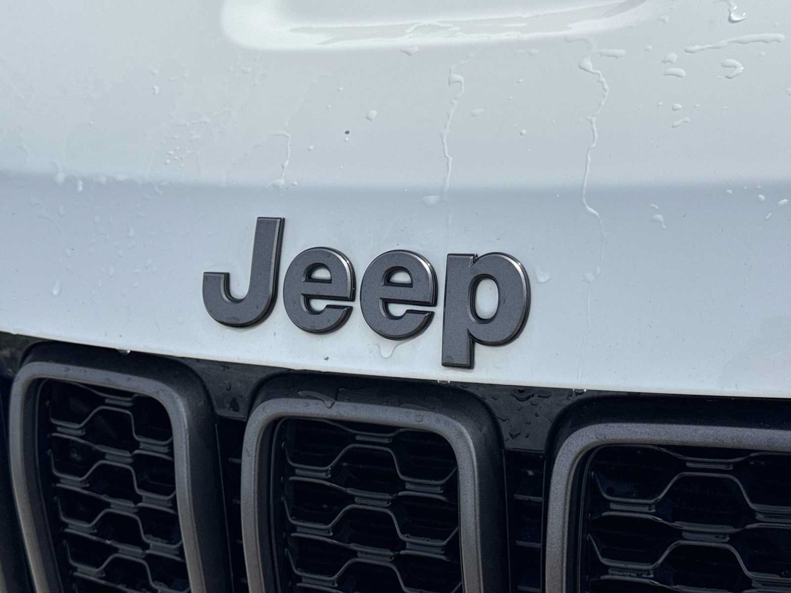 Used 2021 Jeep Grand Cherokee Limited w/ Quick Order Package 28K 80th AWD/4WD image 11