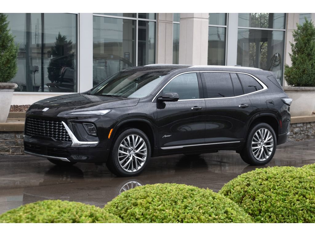 Used 2025 Buick Enclave Avenir w/ Super Cruise Package AWD/4WD image 8