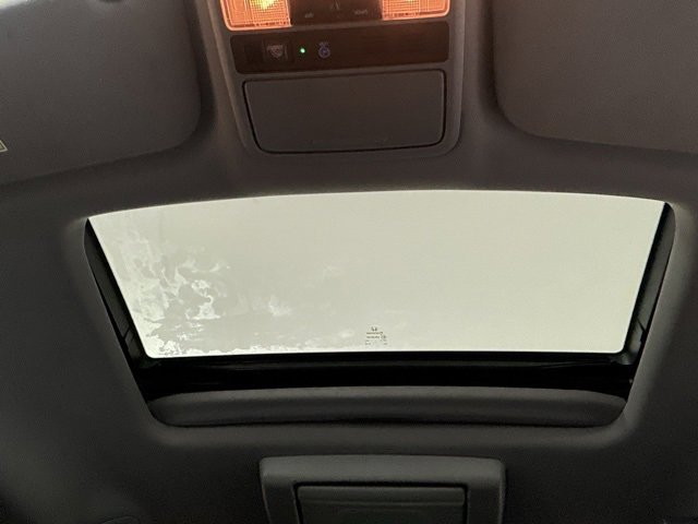 Used 2023 Honda Odyssey Touring image 35