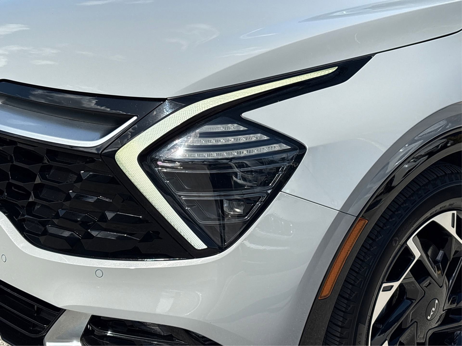 Used 2024 Kia Sportage SX FWD image 14