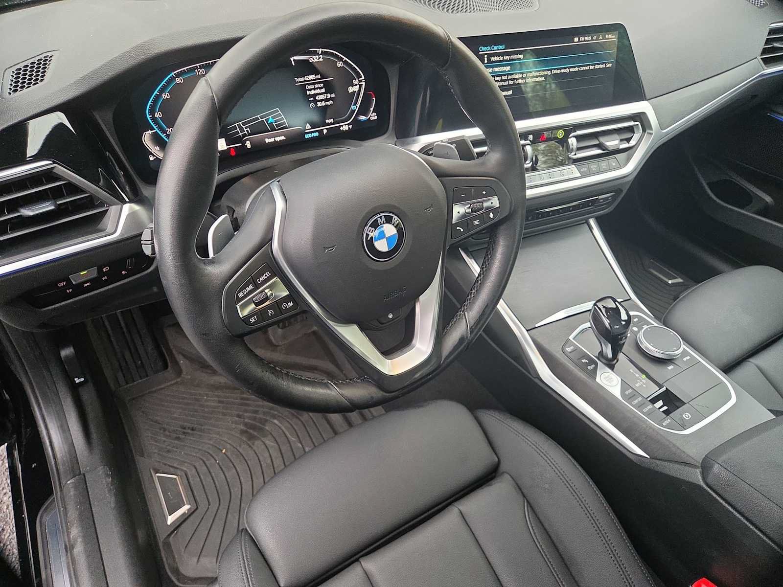 Used 2021 BMW 330i xDrive Sedan w/ Premium Package AWD/4WD image 10