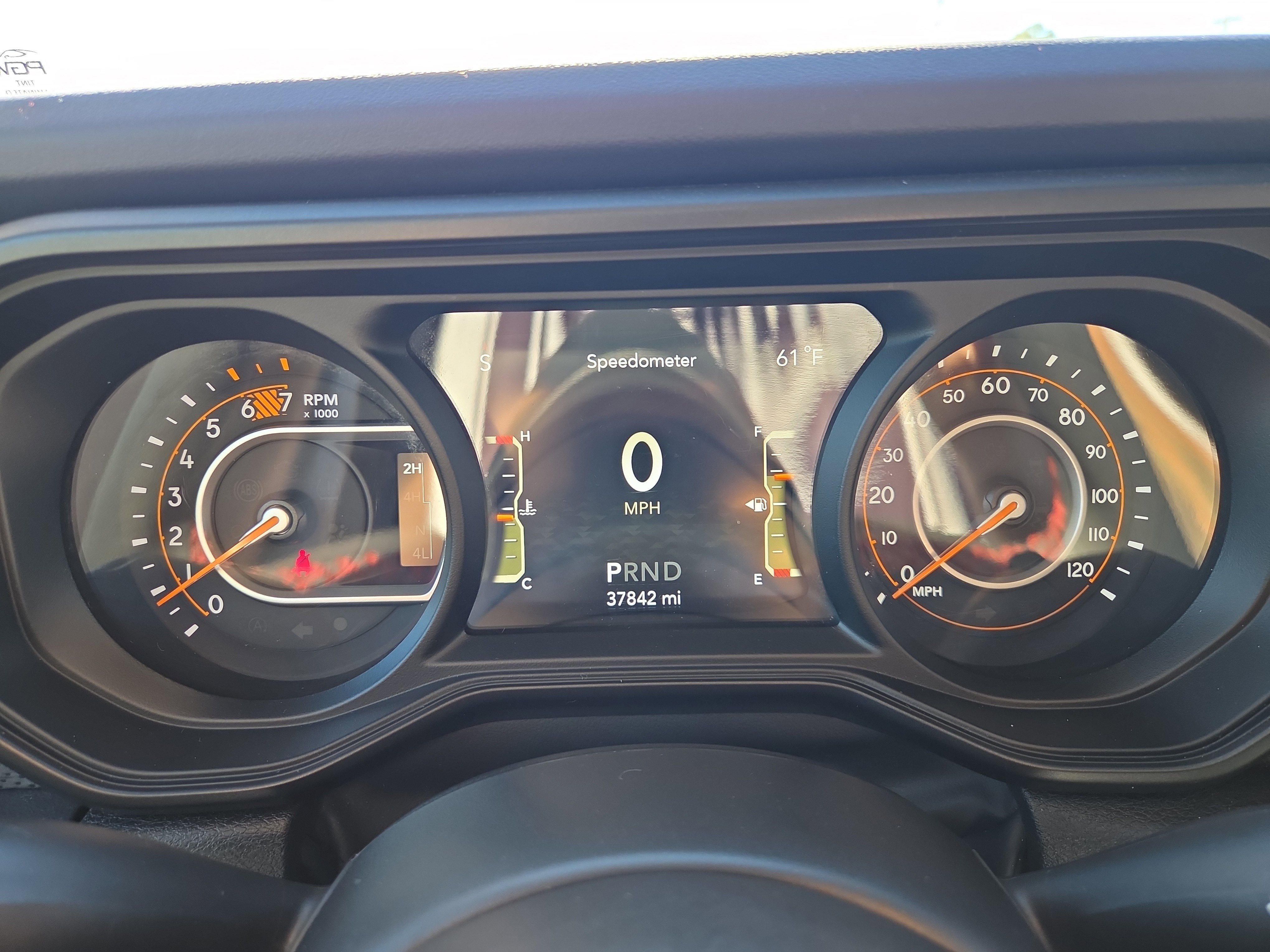 Used 2024 Jeep Wrangler Unlimited Rubicon image 14