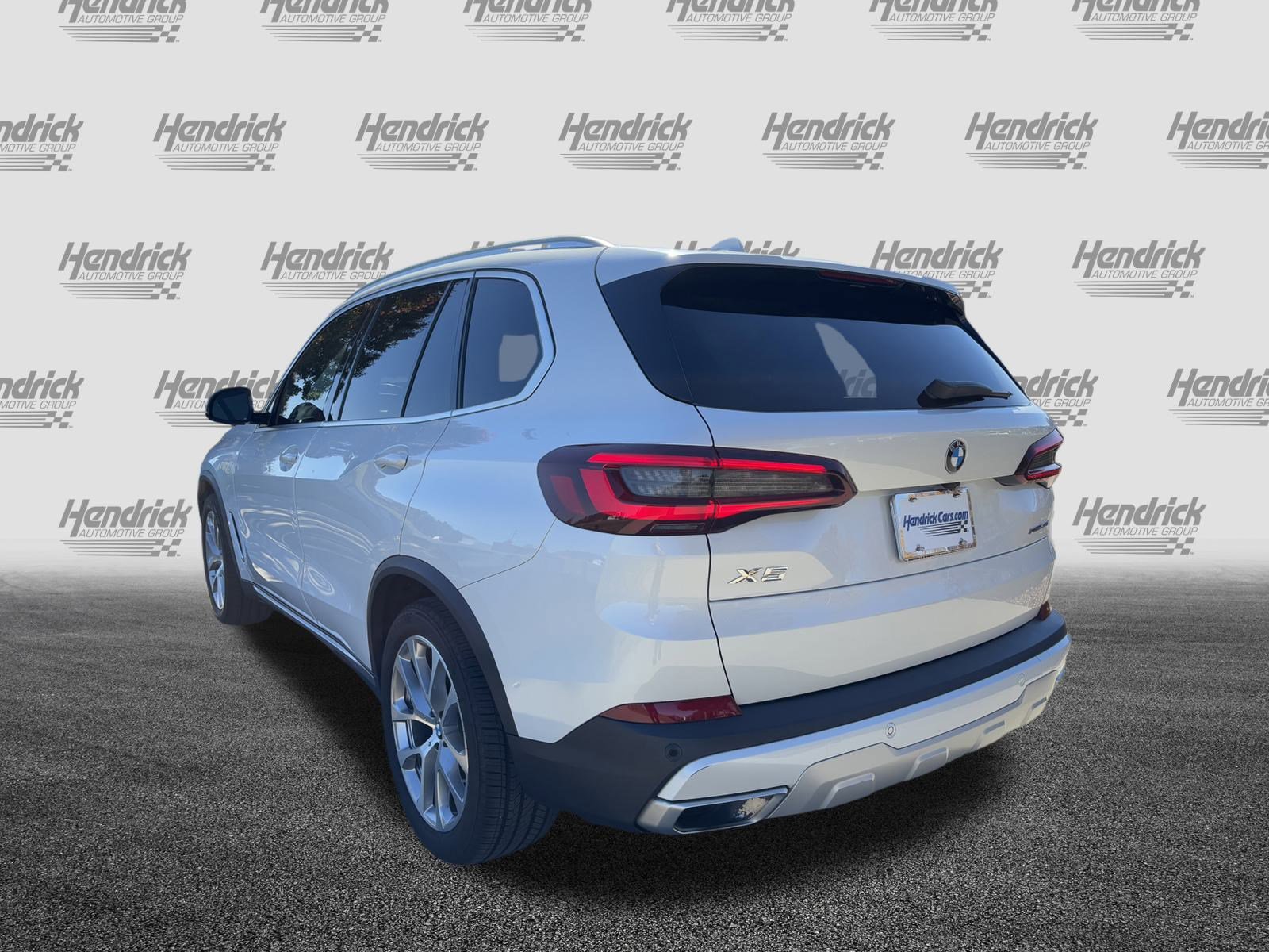 Used 2021 BMW X5 xDrive40i w/ Premium Package image 8