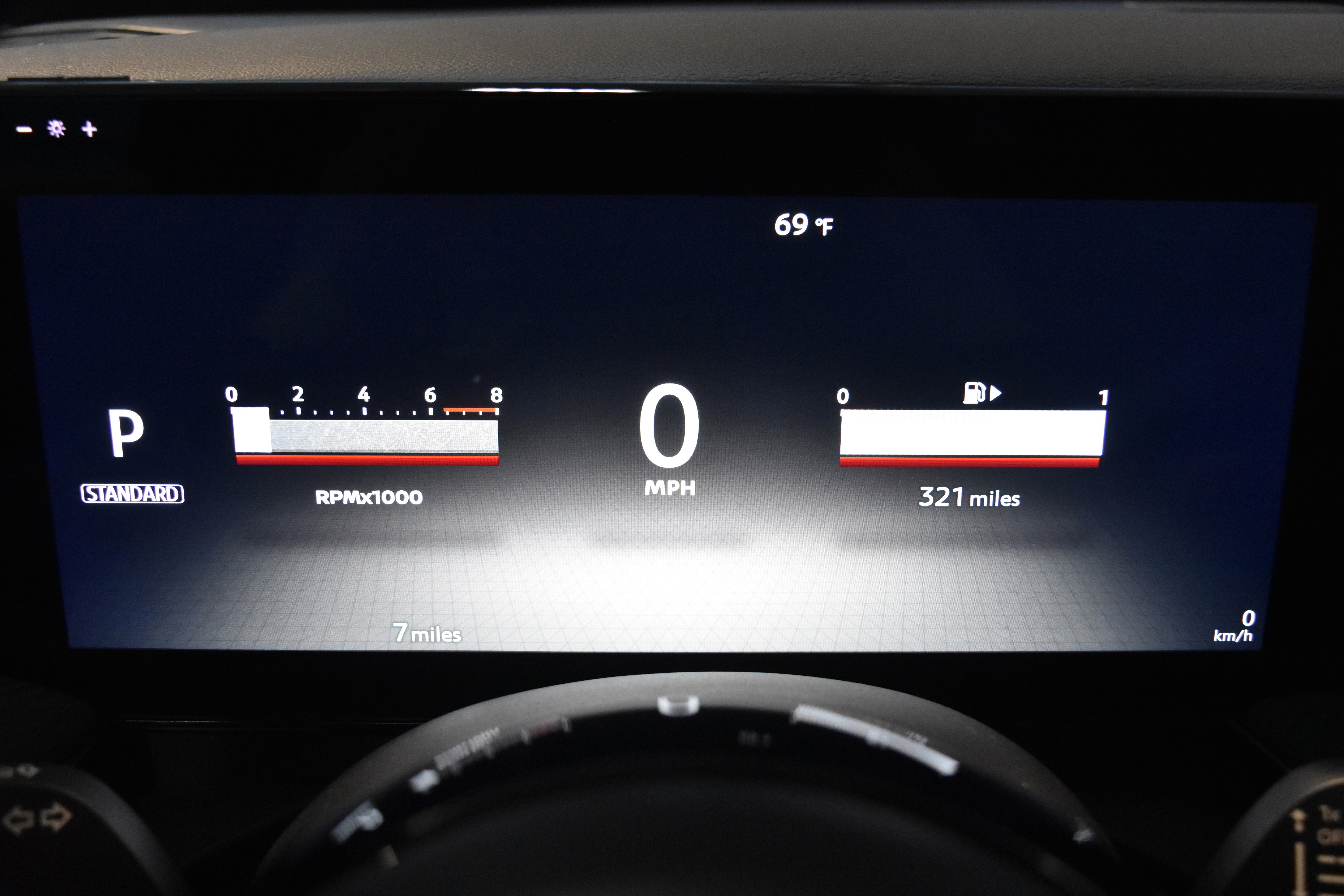 New 2026 Nissan Kicks SR w/ Cold Weather Package image 16