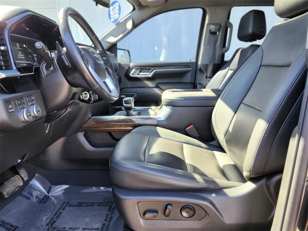 Used 2022 GMC Sierra 1500 Elevation w/ Elevation Premium Package image 16