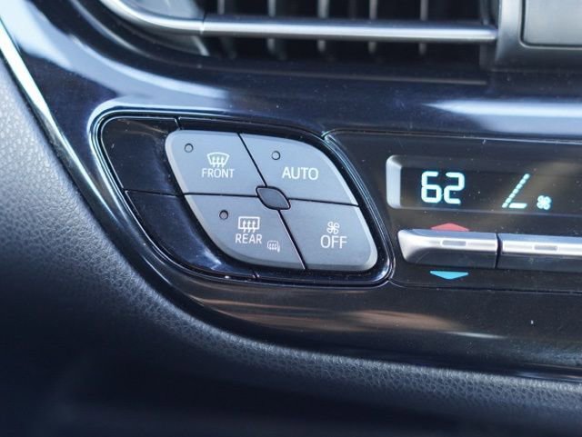 Used 2019 Toyota C-HR LE image 23