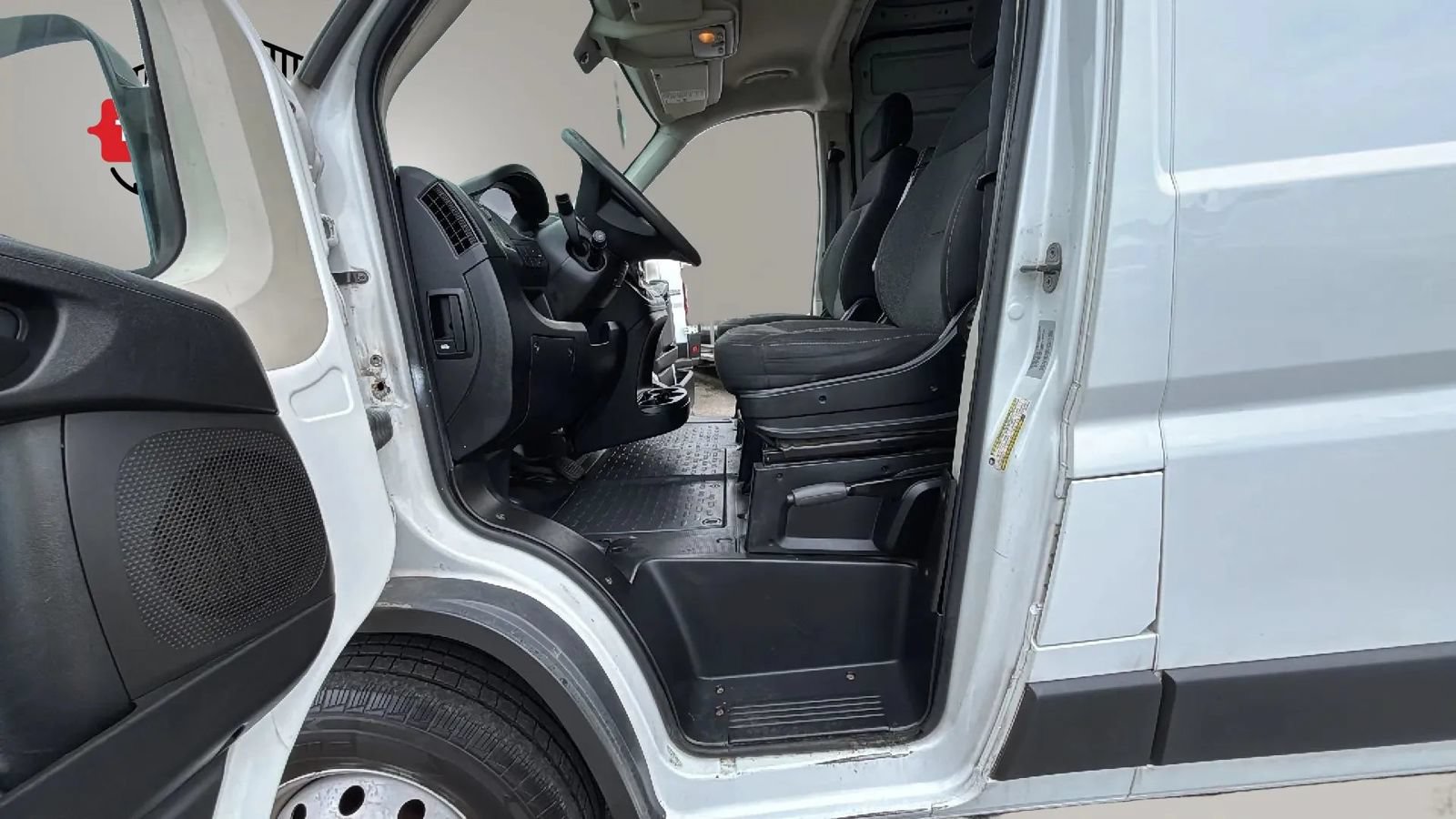Used 2015 RAM ProMaster 2500 w/ Interior Convenience Group FWD image 45