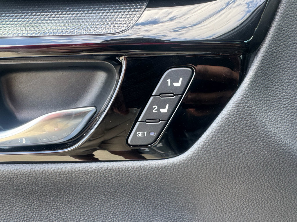 Certified 2026 Honda CR-V Sport Touring image 11