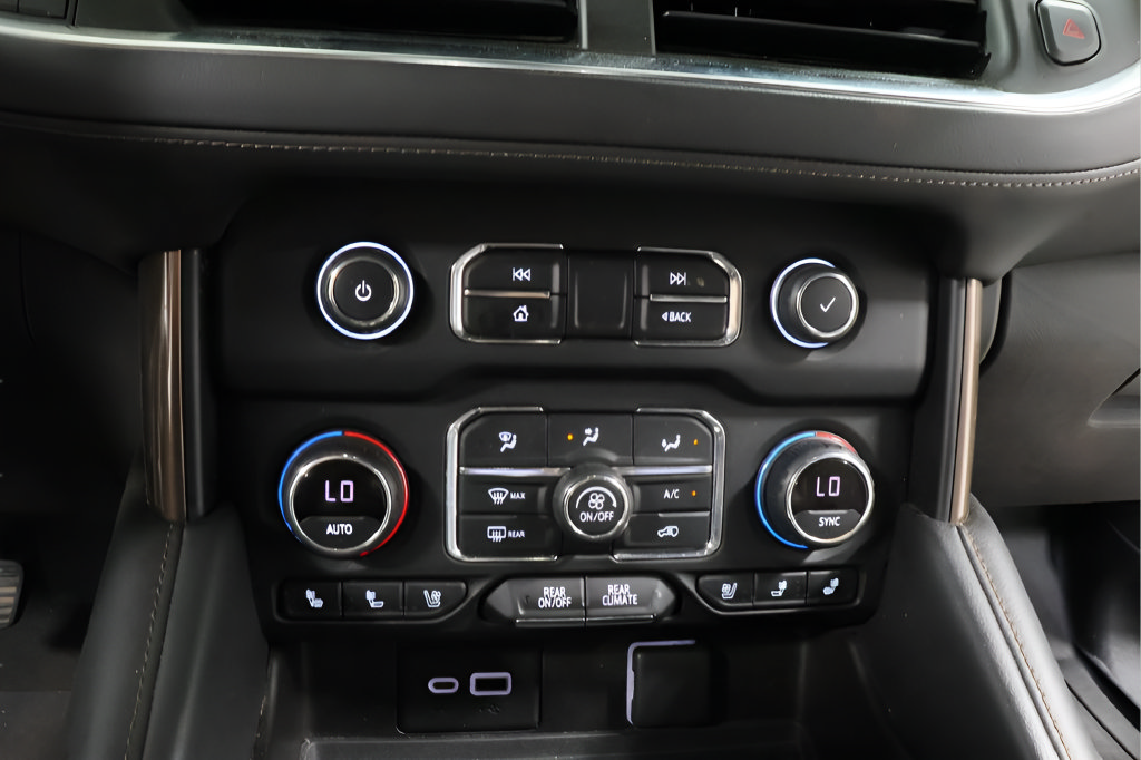 Used 2021 Chevrolet Tahoe High Country AWD/4WD image 10
