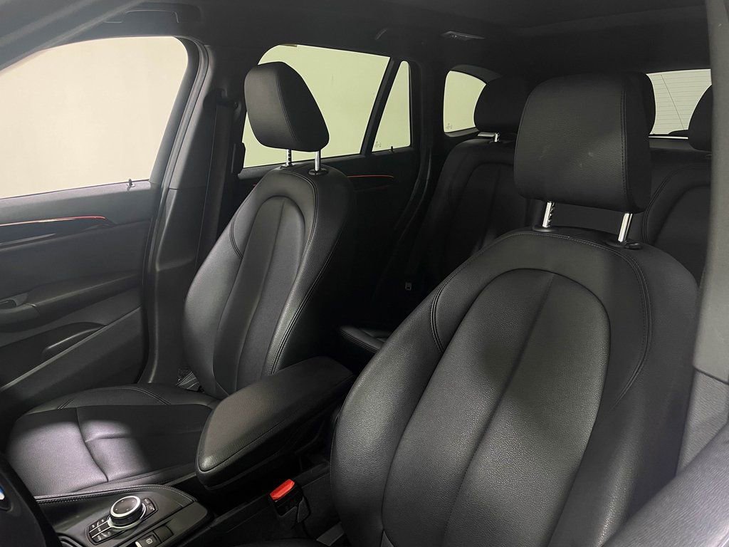 Used 2020 BMW X1 xDrive28i image 13