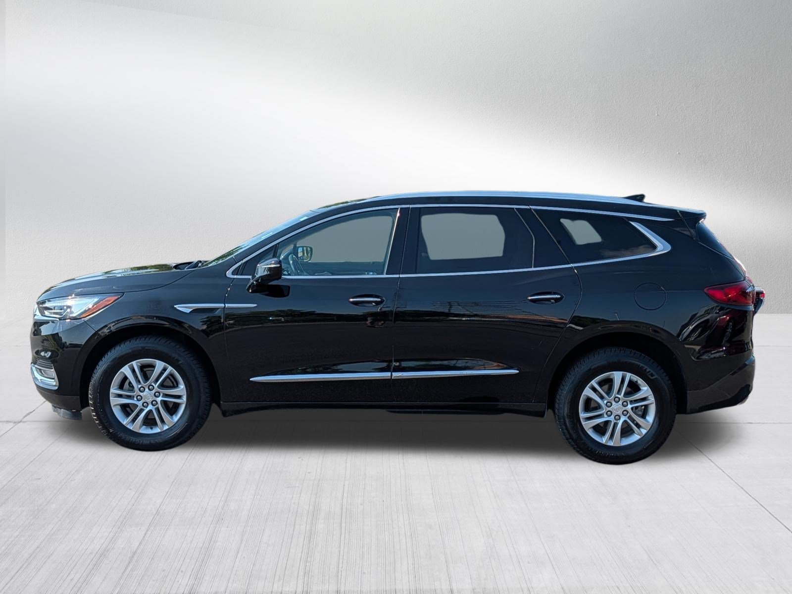Used 2020 Buick Enclave Essence FWD image 4