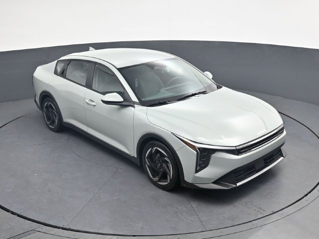 Used 2025 Kia K4 EX FWD image 23
