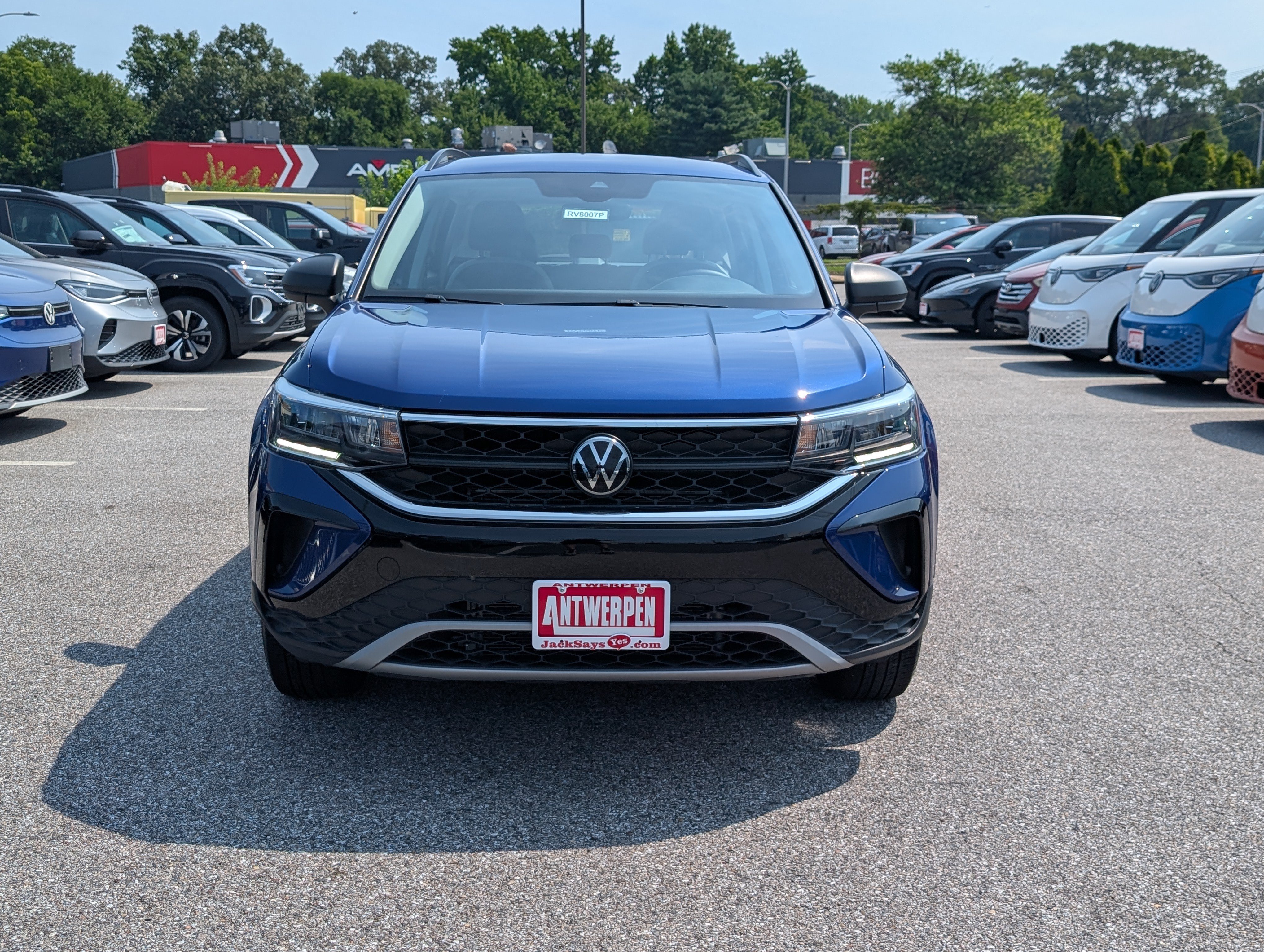 Used 2023 Volkswagen Taos S w/ Driver Assistance Package AWD/4WD image 8