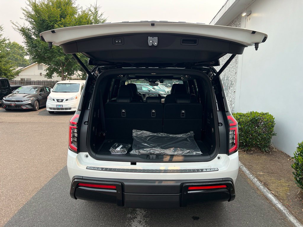 New 2026 Nissan Armada PRO-4X AWD/4WD image 8