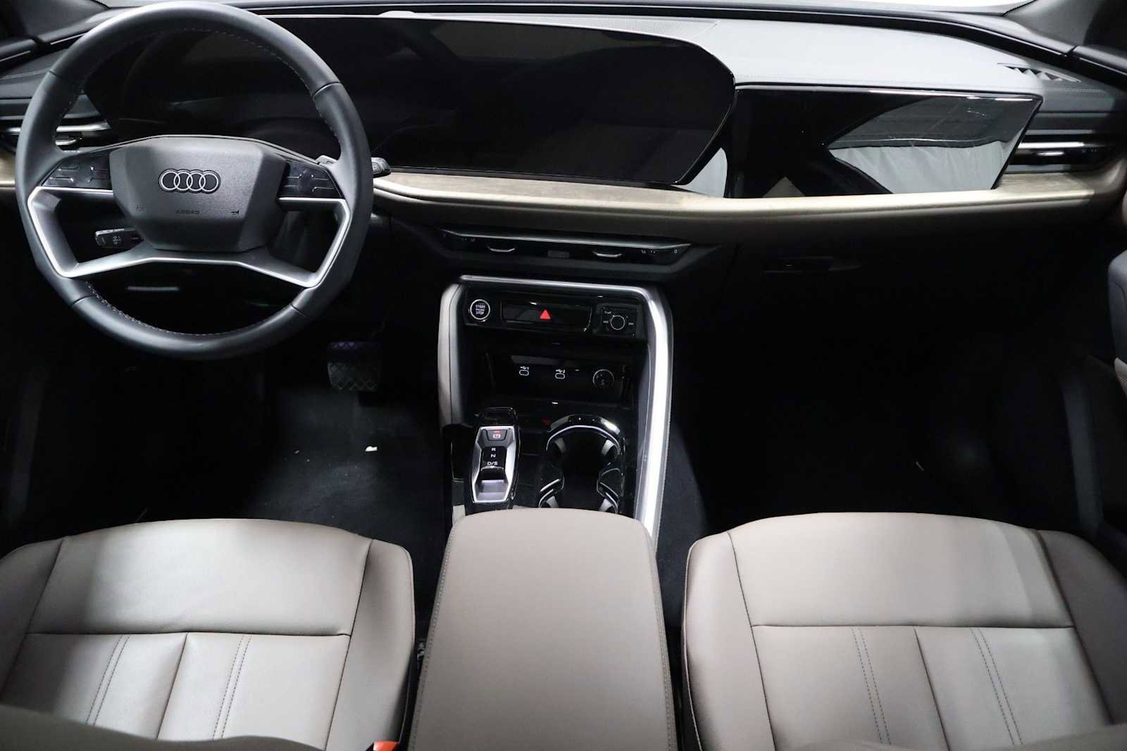 Certified 2025 Audi Q5 Premium w/ Convenience Package AWD/4WD image 21