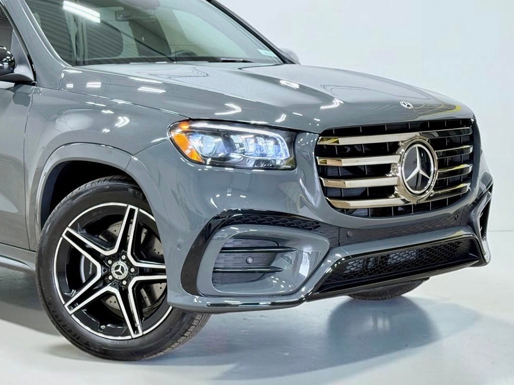 Used 2026 Mercedes-Benz GLS 450 4MATIC image 7
