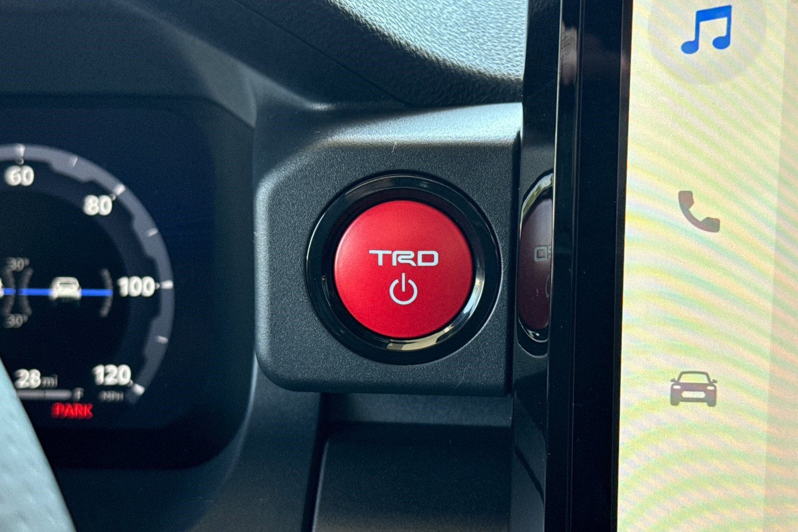 New 2026 Toyota 4Runner TRD Off-Road Premium AWD/4WD image 28