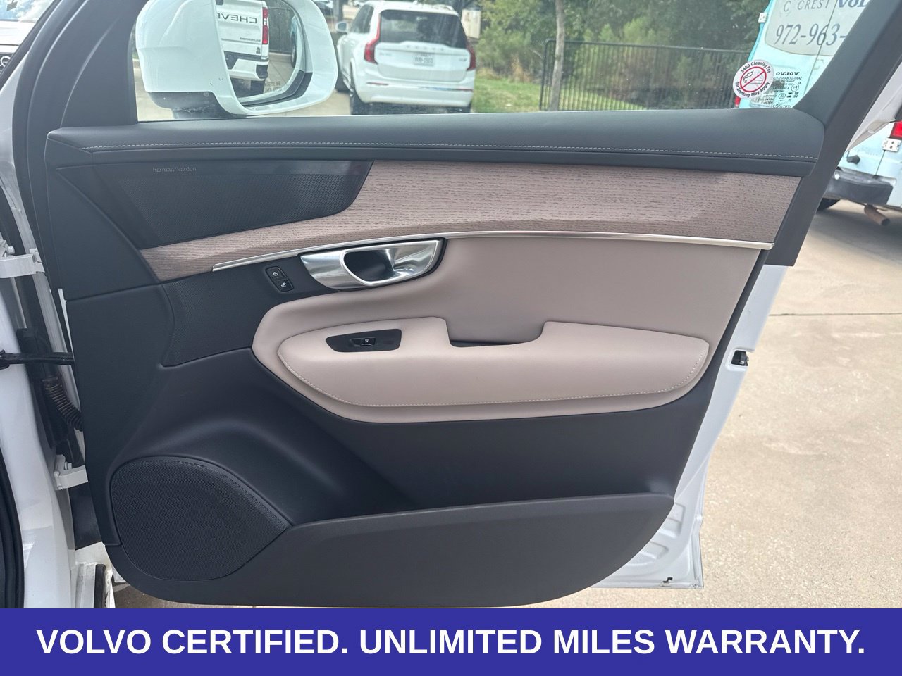 Certified 2026 Volvo XC90 B6 Plus AWD/4WD image 13