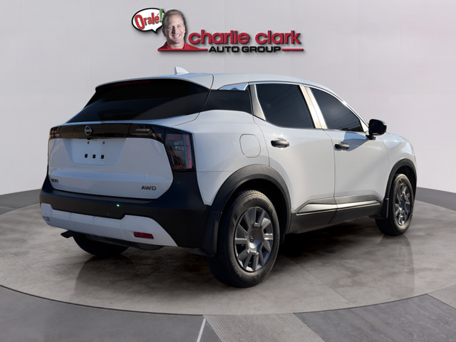 Certified 2025 Nissan Kicks S AWD/4WD image 5